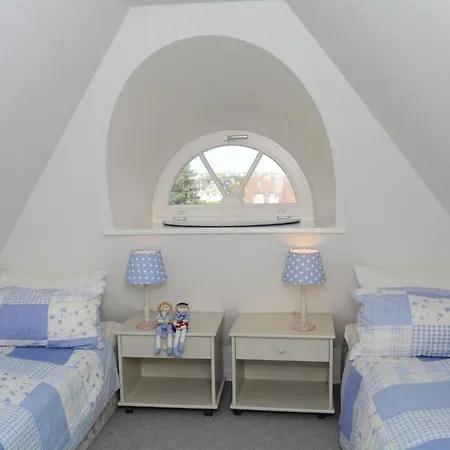 Dom wakacyjny Lh Arnika, Hausteil 4 *
